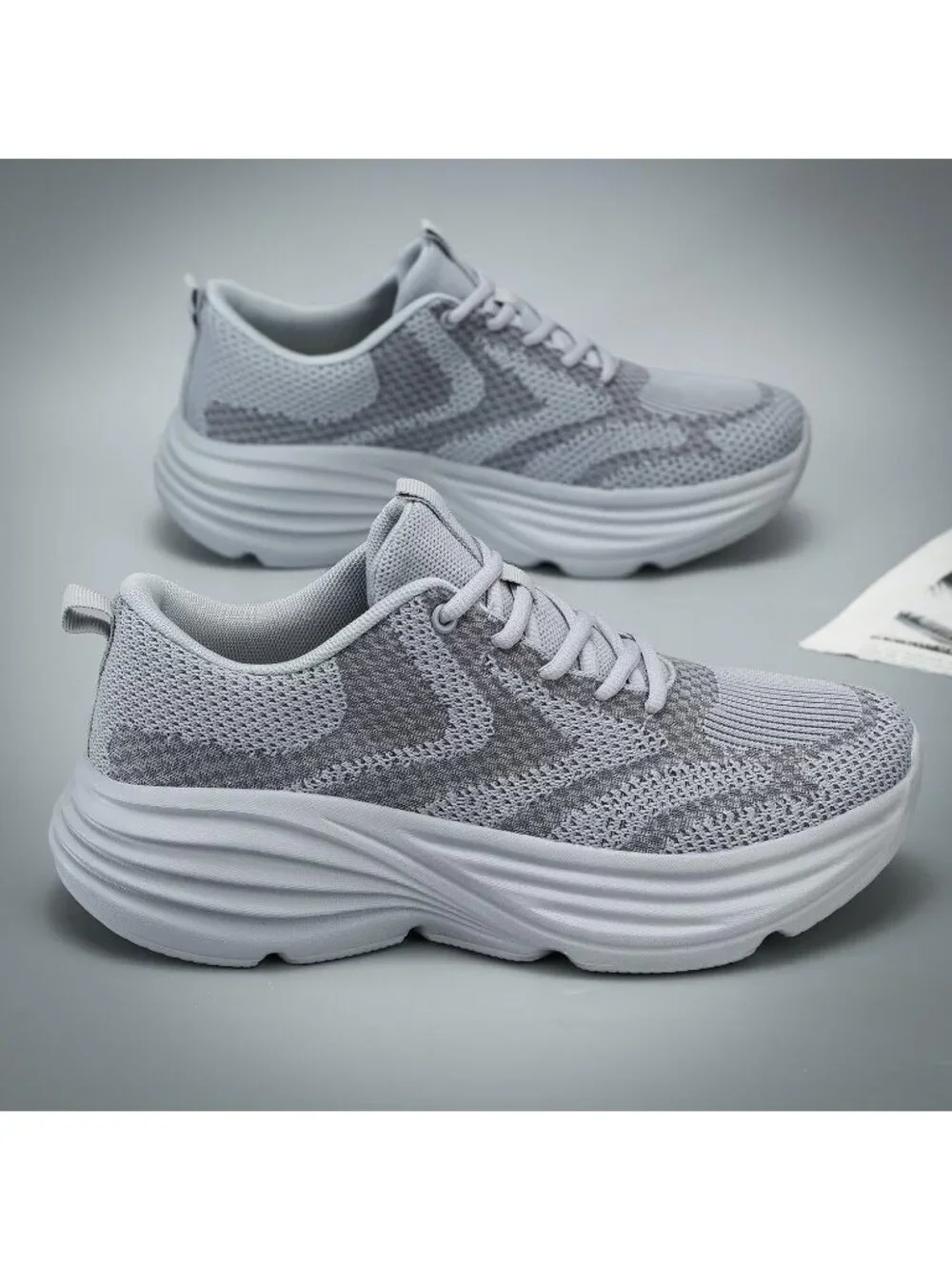 Men's Dark Grey Non Slip Walking Shoes Lightweight Breathable Running Shoes